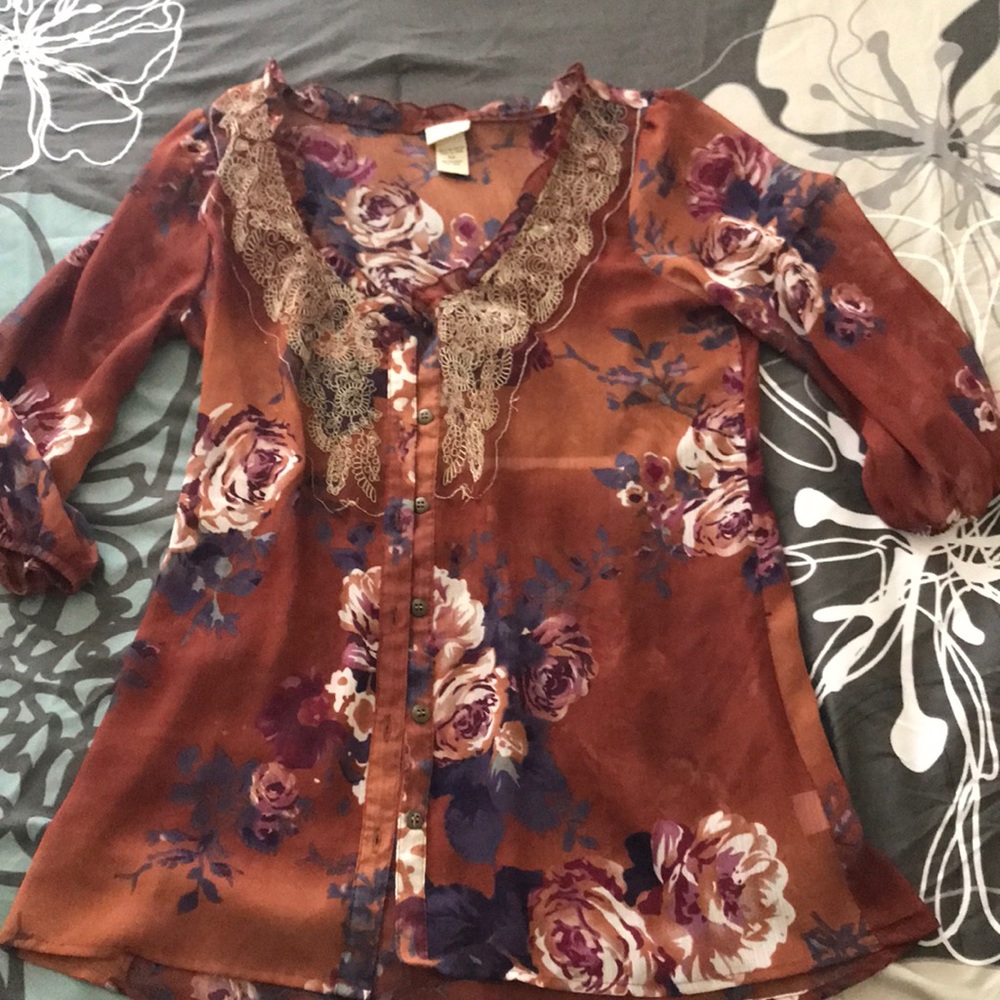 Woman’s top